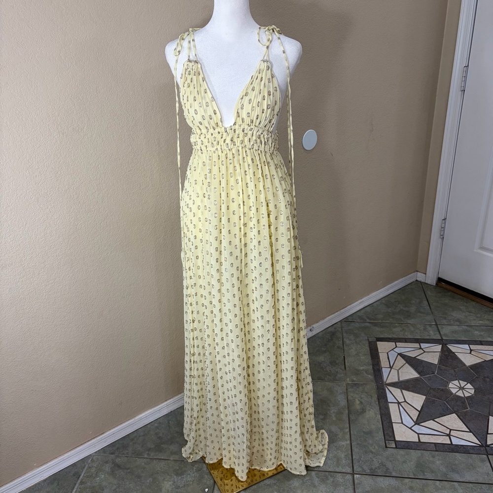 En Creme Womens Deep V-Neck Light Yellow Maxi Dress Sz S Wedding Party Beach EUC - Picture 3 of 16
